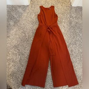 Julia Jordan Size 4 jumpsuit